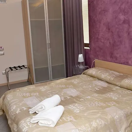 Alojamento de Acomodação e Pequeno-almoço San Marciano Syracuse